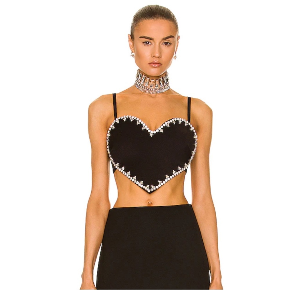 Area Crystal Spike Hear Top